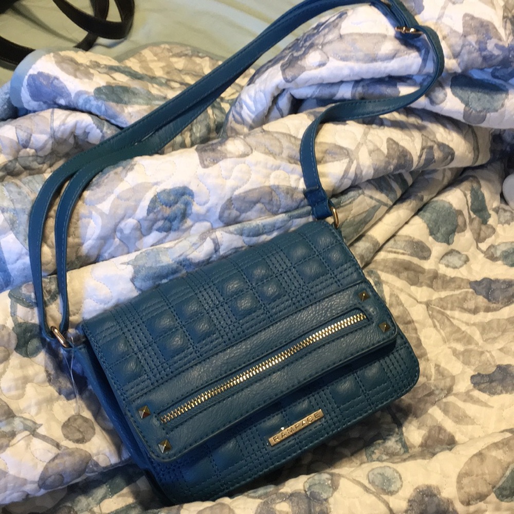 Purse - Picture 2 of 4